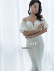 -Lady  Jane高端婚纱礼服馆