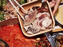 -楠小云·云南鲜菌·鲜牛自助火锅(九眼桥店)