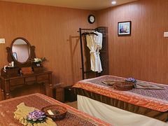 -莲泰式·中式·沐足·精油SPA采耳(天河店)