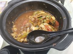 -刘姐啤酒鱼民族演艺餐厅(西街总店)