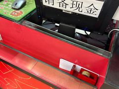 -香港元朗荣华月饼(十八甫路店)