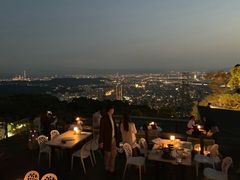 -草山夜未眠景观餐厅