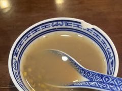 -蟹上黄·蟹黄面·江南糖水(人民广场店)