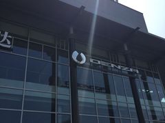 -天津波士信达奔驰4S店(卫津南路店)