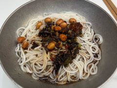 -粉观右江西鲜辣米粉(天地店)