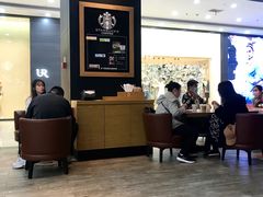 大堂-星巴克(长春开运街欧亚店)