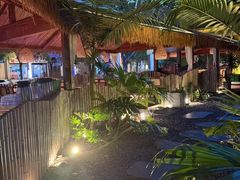 -二厨·吊桥小院·脆皮烧鸡公·本地农家菜(沿江西路店)