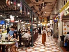 大堂-大食代美食广场(上海中心店)