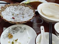 -胡子饮食店