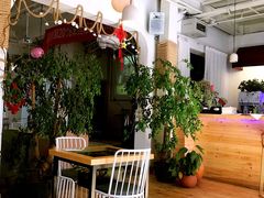 -春树下·树屋花房西餐厅(罍街AS1980店)