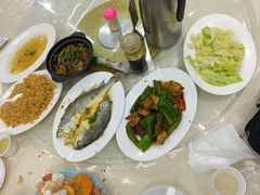 -仁记海鲜餐厅美食店