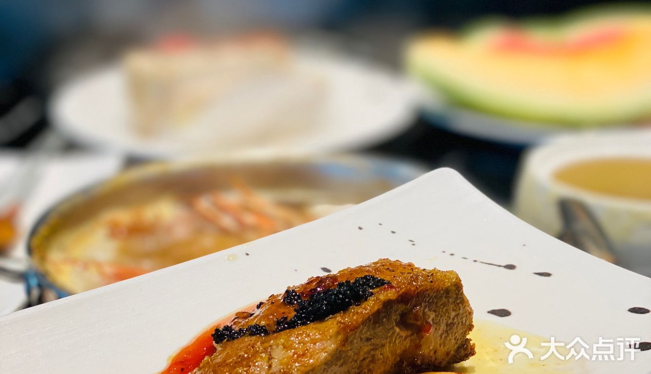 华丽丽的海鲜大餐，全部无限量畅点畅吃