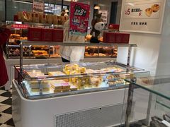 面包甜点陈列柜-味多美(江桥万达店)