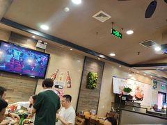 -喇喇排骨火锅·传统韩式脊骨汤(望京西园总店)