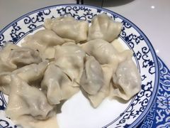 酸菜猪肉-东方饺子王(创始店)