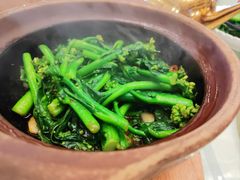 -五谷芳乳鸽王(海景店)