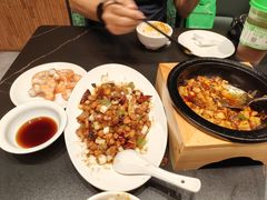-国人川菜(李家村建东街店)