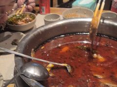 -肖肖酸萝卜鱼火锅(总店)