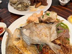 -君来湖滨饭店·玫瑰园