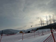 -中旅松花湖滑雪场