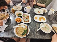 -燊意布拉肠云吞面(中山四路店)