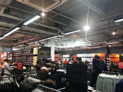 -NIKE上海青浦优选体验店