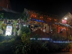 -Jungle Kitchen