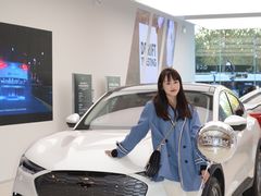 -凯德广场(武胜路店)