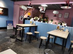 大堂-友达面馆·酸菜鱼面(钱塘区店)