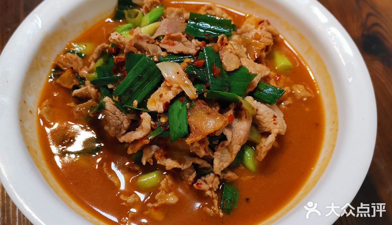 想吃醴陵小炒肉,农家香干钵,于是搜了这家湘菜店