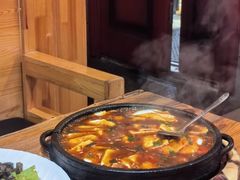 -百年石锅饭·朝鲜族传统民餐