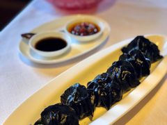 黑松露芝士猪肉水饺-丽思卡尔顿酒店-天泰轩中餐厅(大沽北路店)