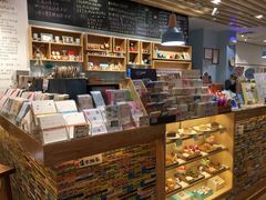 -猫的天空之城概念书店(印象城购物中心店)