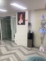 -米娜护肤造型