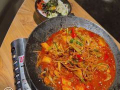 -KimPro 辛普乐概念韩餐