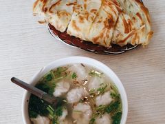-石门侯·石门馄饨侯(革新北街店)