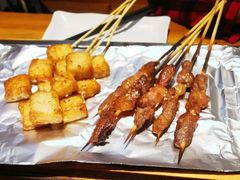 烤羊肉串-穿烧谱烧烤