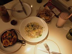 -阿妮叶李(光谷世界城店)