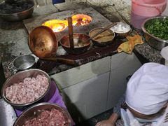 -正宗杨记普洱酸醋米线(总店)