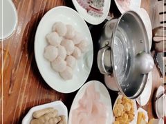-正能量脆肉鲩火锅
