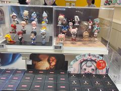 -泡泡玛特POPMART(万达店)