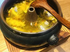 建水汽锅鸡小份-麦麦山云南菜(复地活力城店)