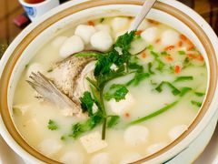 招牌鱼头煲-品渔味湖鲜馆(拈花湾店)