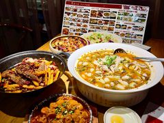 -小三峡食府(西五路店)