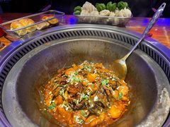 -山河屯铁锅炖(哈西站店)