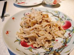 黑松露绣球菌-维园悦谱·海派家常菜(乌鲁木齐南路店)
