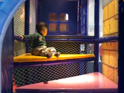 -Land Mark蓝马乐园(华联武夷购物中心店)