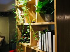 -HIGH FIVE哈福手工汉堡(桂林路店)