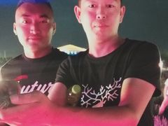 -西域欢乐城