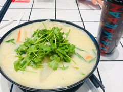 -肥汁米蘭香港米线(长宁来福士店)